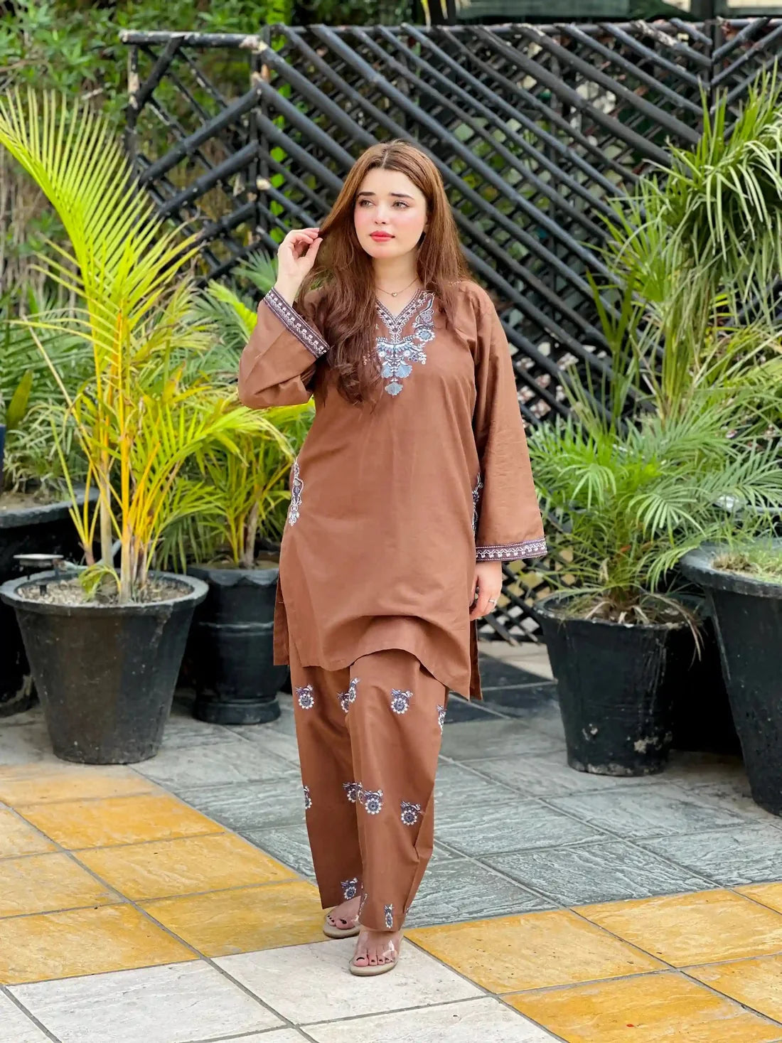 HEER EMBROIDERED 2PC