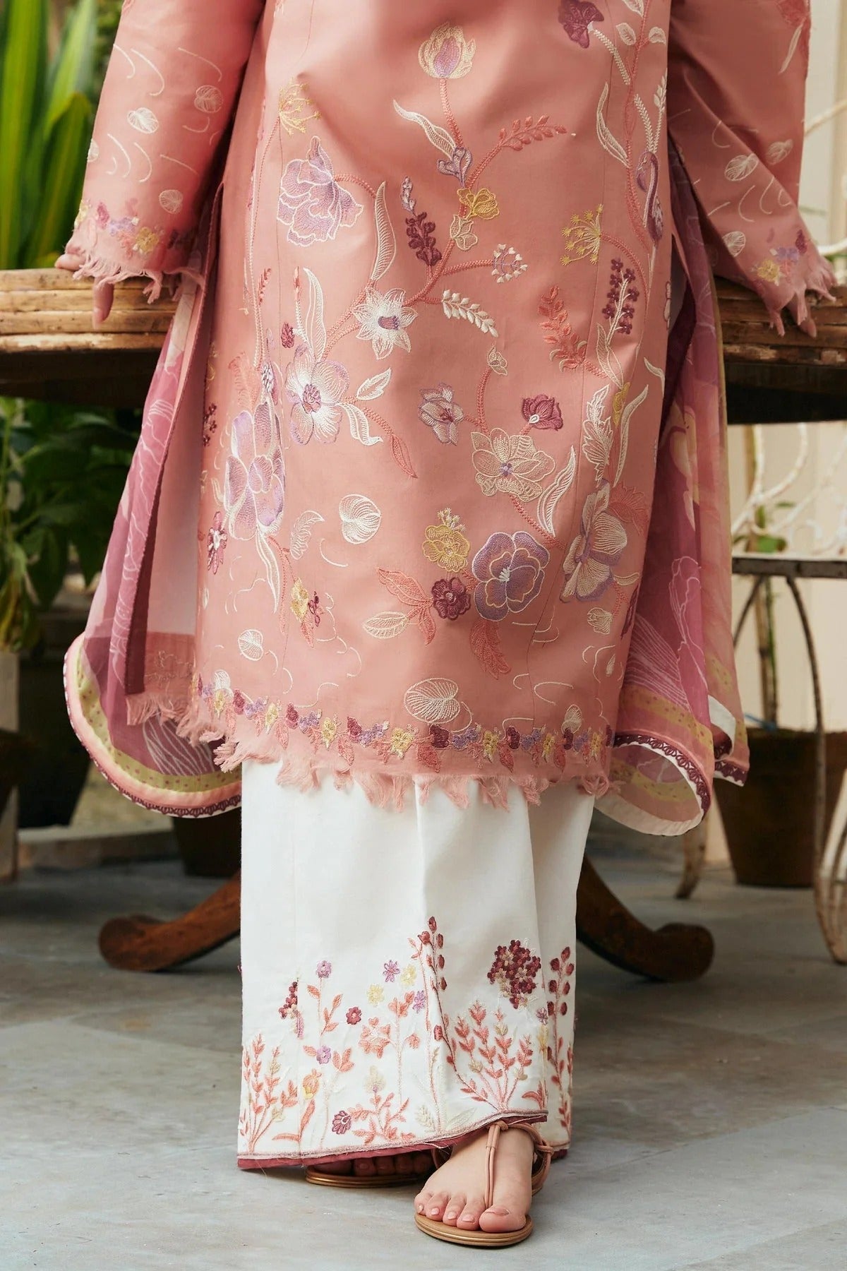 Shah Jahan Embroidered 3pc