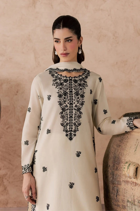 MAYAL EMBROIDERED 3PC