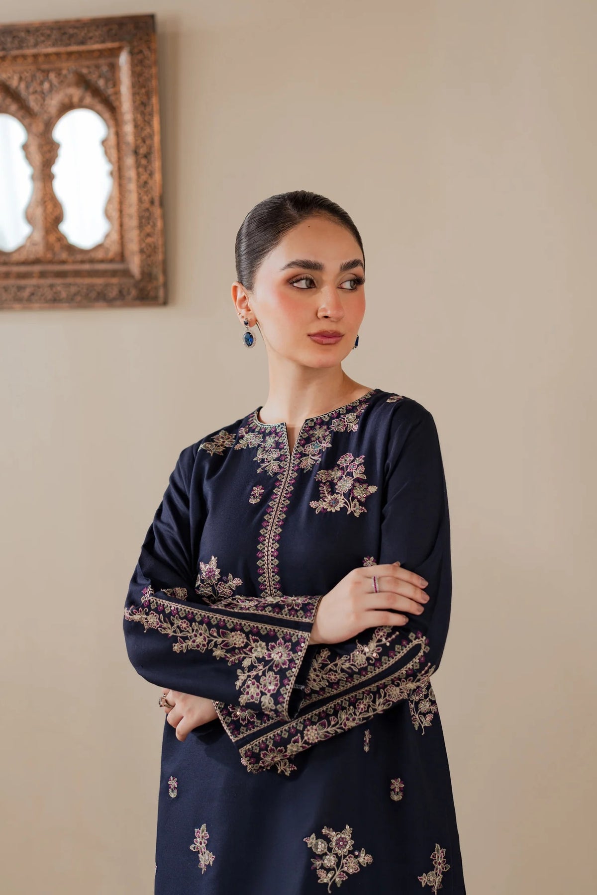 Mehjbeen Embroidered 2PC-Lawn